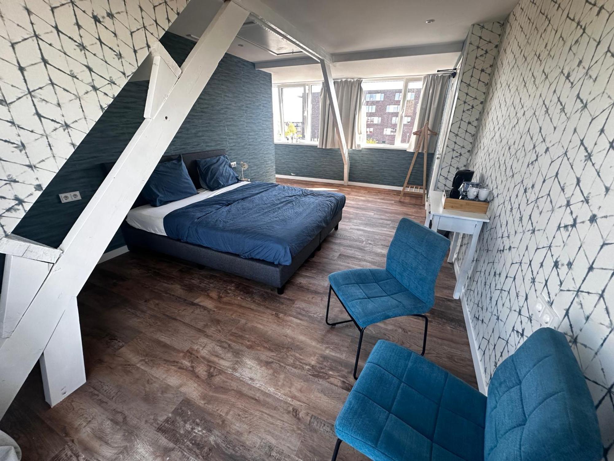 Bed and Breakfast Eetcafe Punt Roelofarendsveen Exterior foto